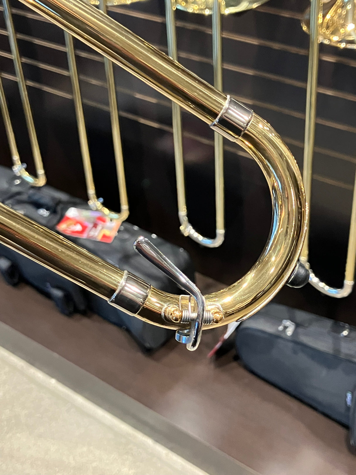 Pre-Owned Yamaha YSL-697Z Small Bore Tenor Trombone 5