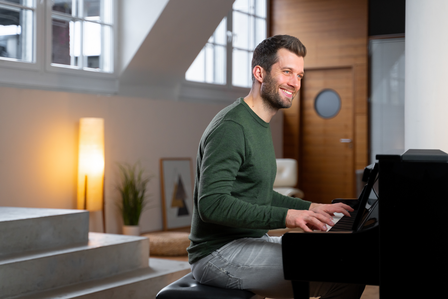 Kawai CA901 Digital Hybrid Piano with Bench Style