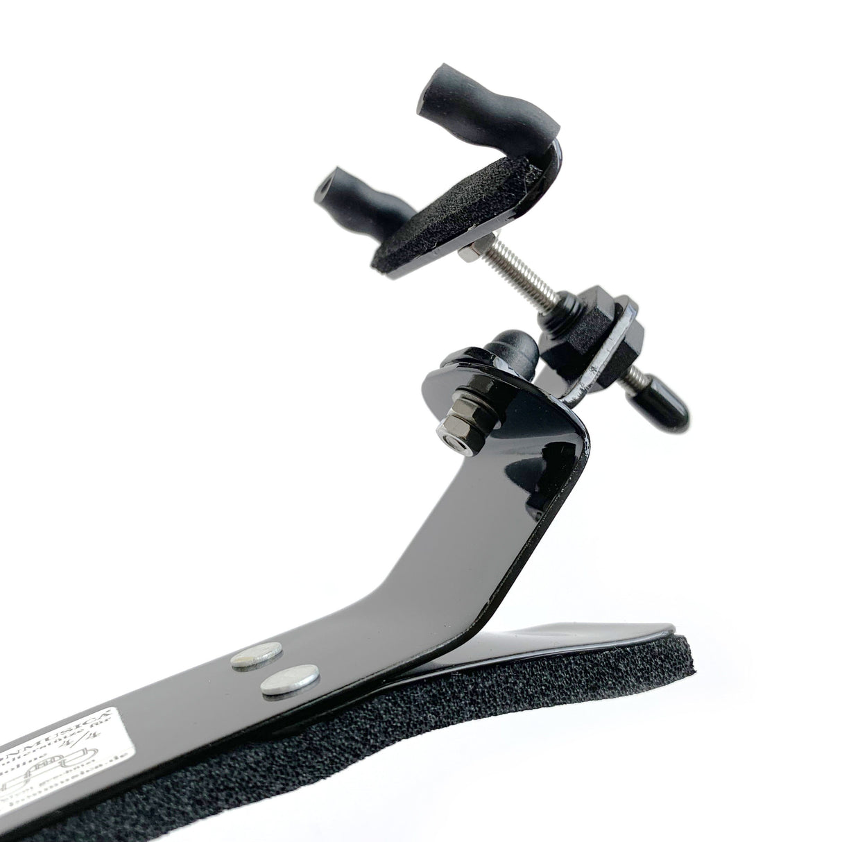 The BonMusica shoulder rest - a close up of one of the shoulder's attachment feet