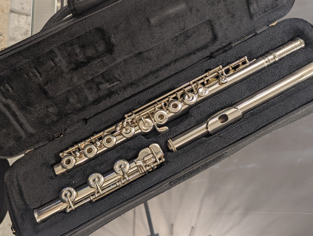 A consignment Muramastsu AD Flute - in it's case