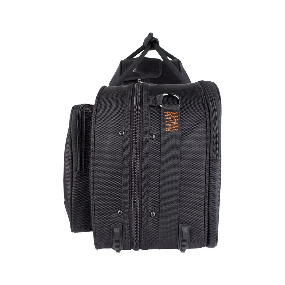 The Protec Propac PB311CT baritone saxophone case - the bottom