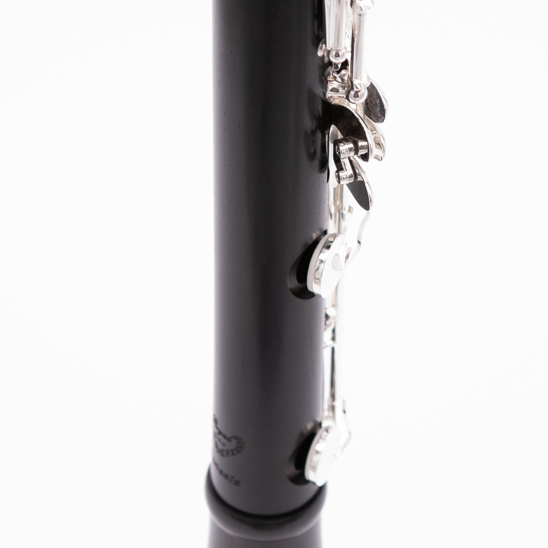 Royal Global Genesis Bb Clarinet - close up of lower joint key pads