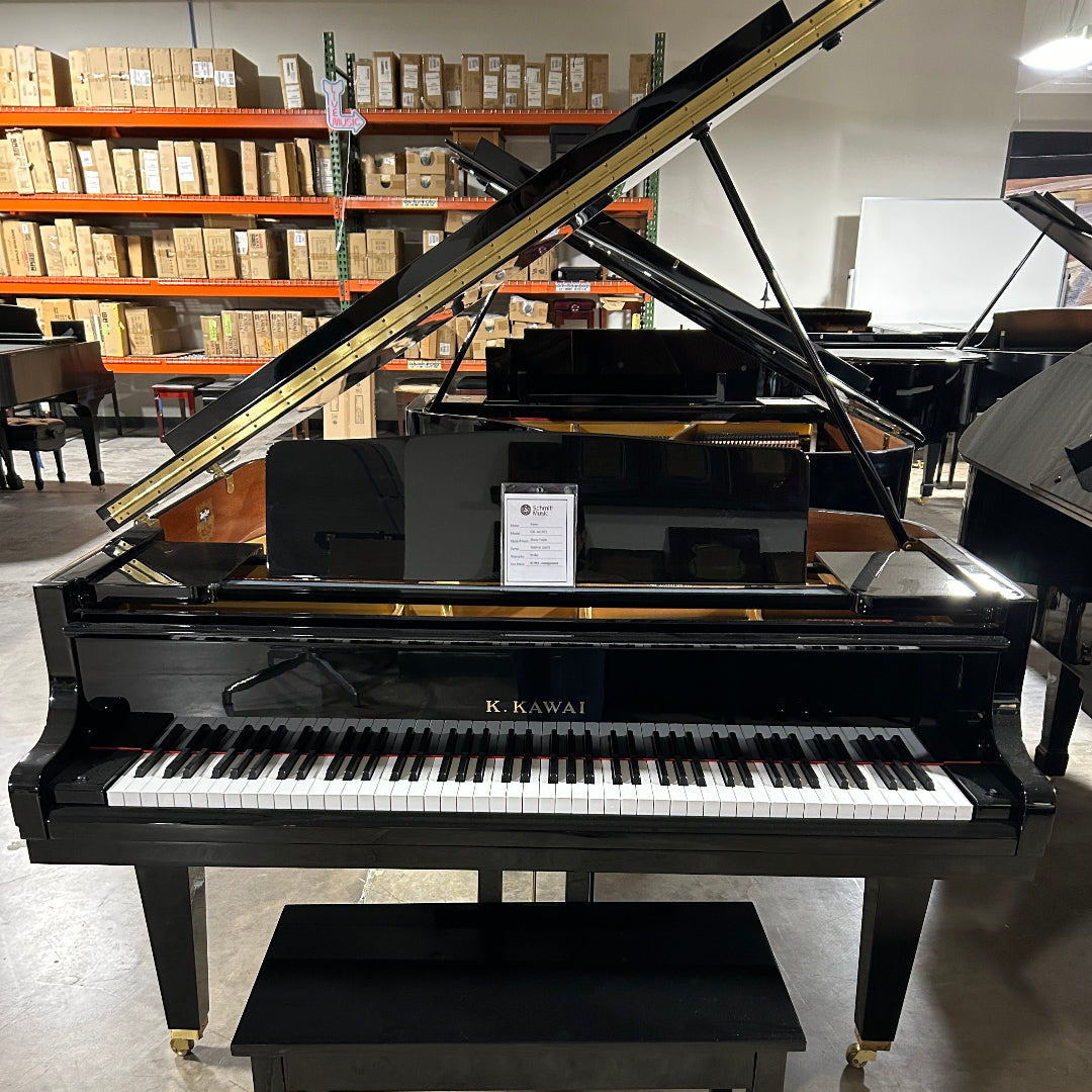 Pre-Owned Kawai GM-10 5'0" Ebony Polish Grand Piano