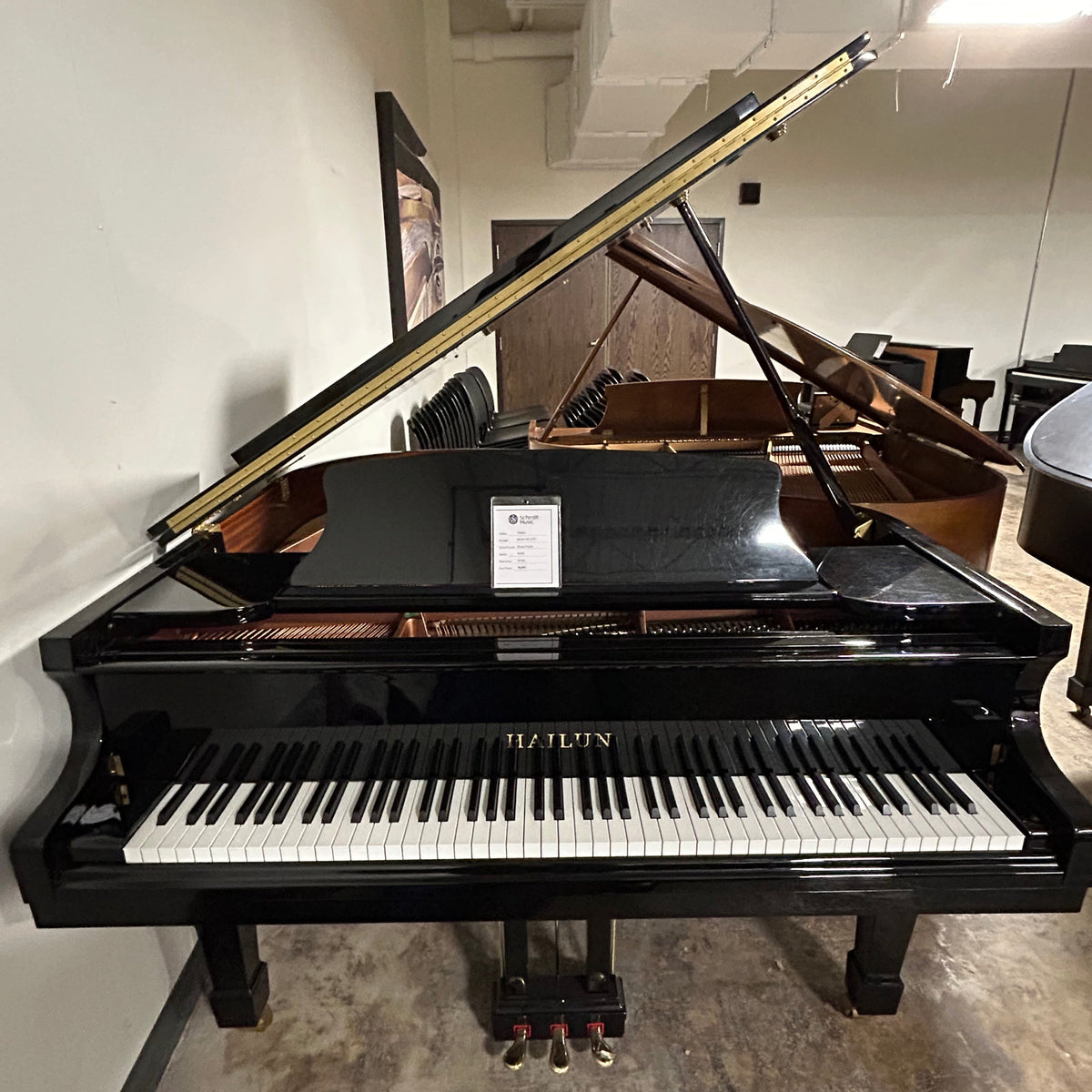Pre-Owned Hailun Model 161 5'3" Ebony Polish Grand Piano
