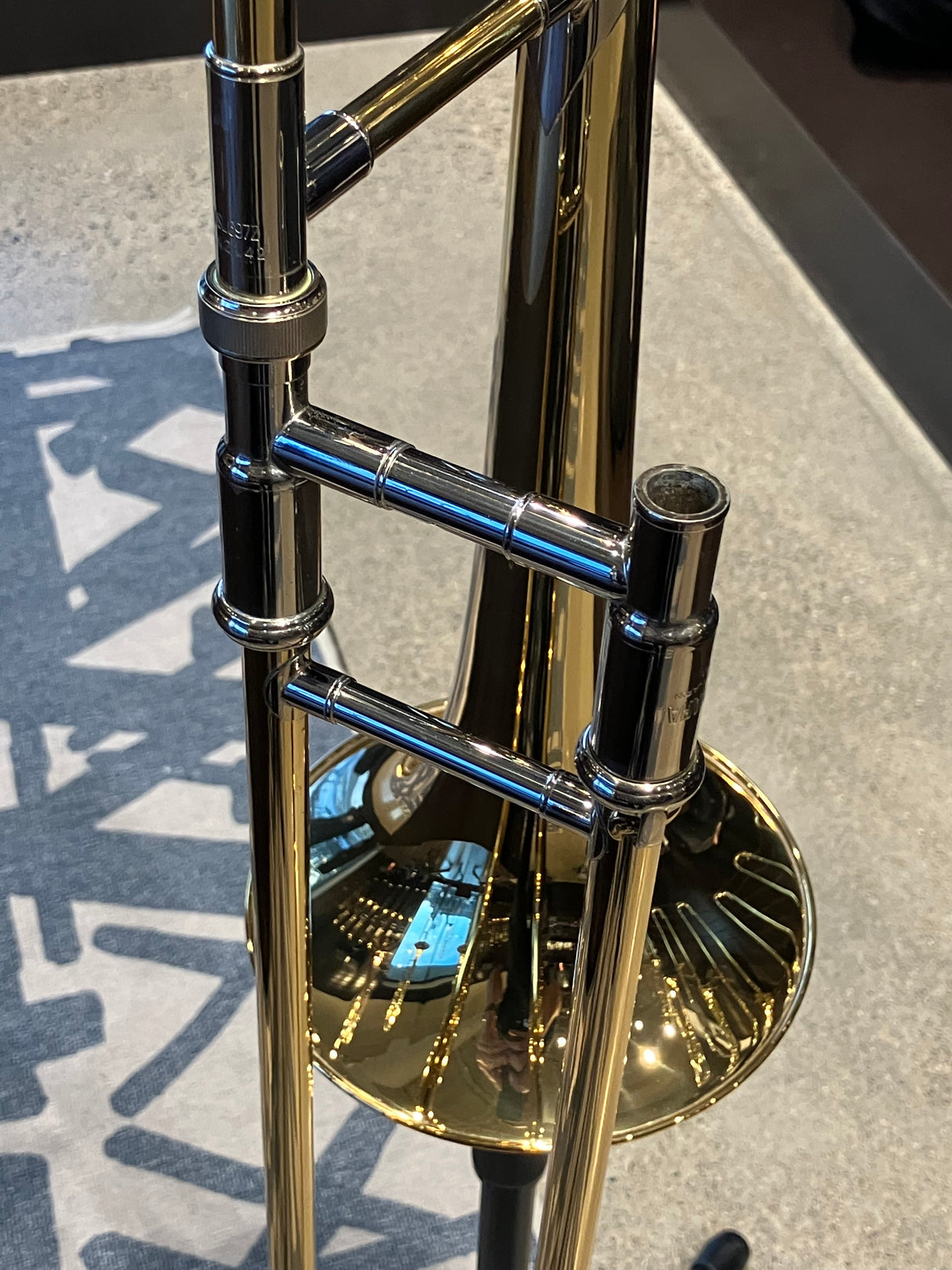 Pre-Owned Yamaha YSL-697Z Small Bore Tenor Trombone 4