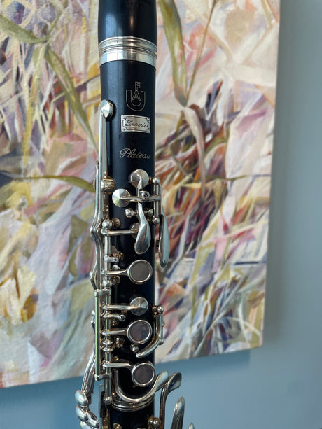 CONSIGNMENT - Bb Uebel Superior Plateau Clarinet