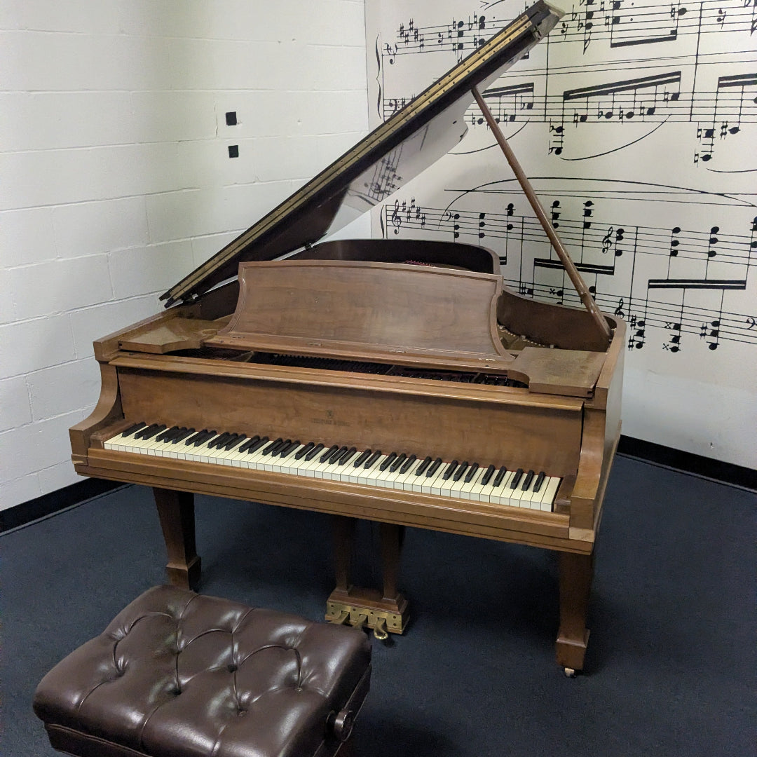 Pre-Owned Steinway Grand - Model B in Walnut Finish