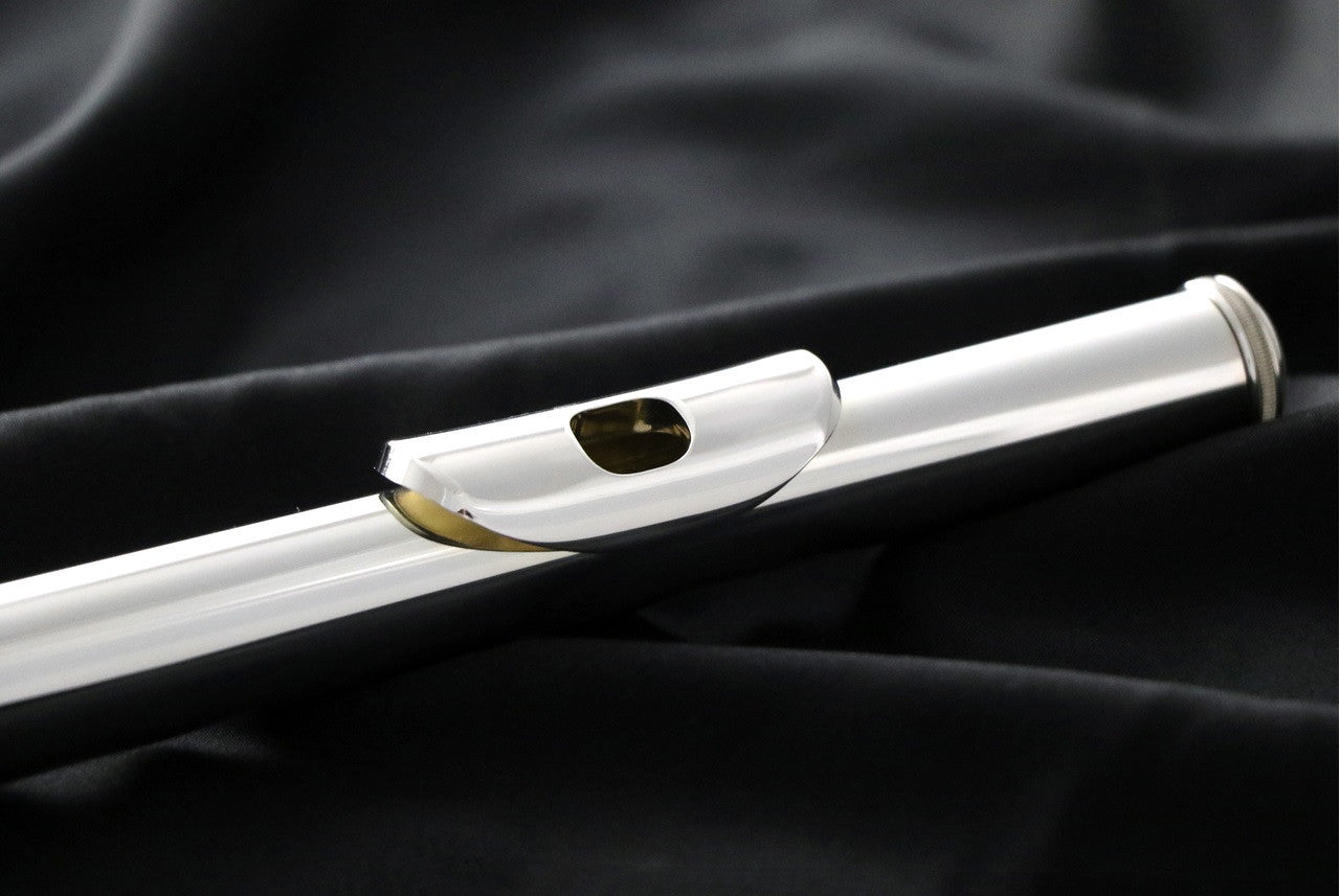 Azumi AZ2 Flute | The Flute Gallery at Schmitt Music