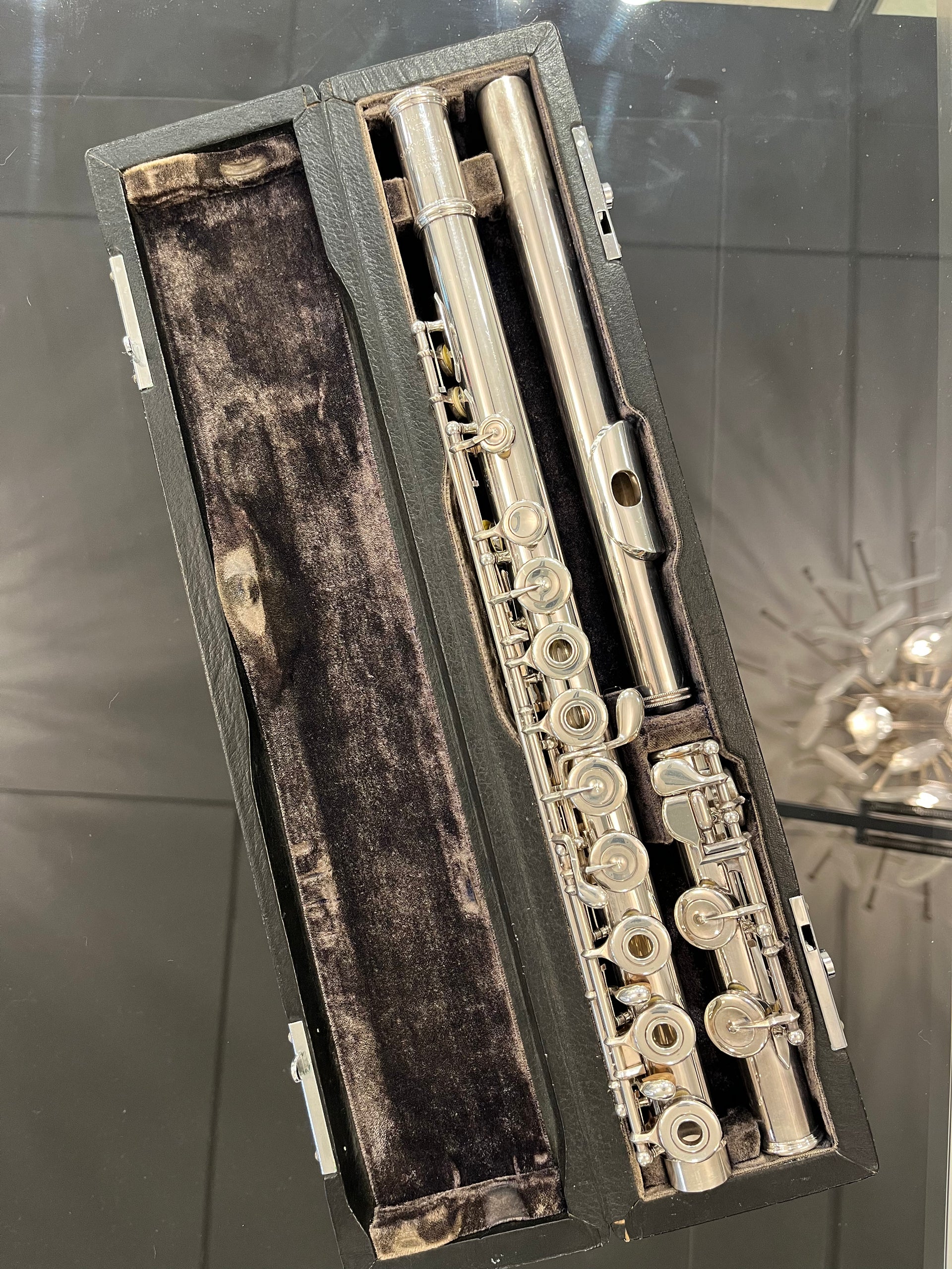 Pre-Owned Sankyo 601 Flute – Schmitt Music