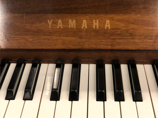 Used Yamaha P22 Walnut Upright Piano
