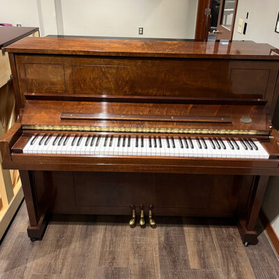 Used Steinway 1098 Piano