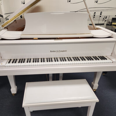 Kohler & Kampbell SKG600S piano