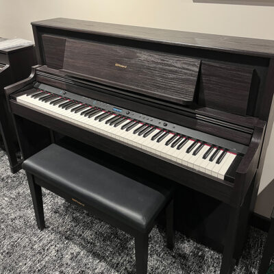 Roland LX706 digital piano