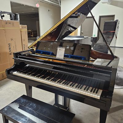 Kawai GM 10K piano